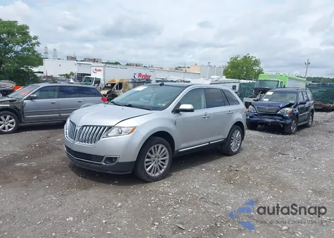 2011 Lincoln Mkx z USA, uszkodzony, nr VIN 2LMDJ8JK4BBJ28255
